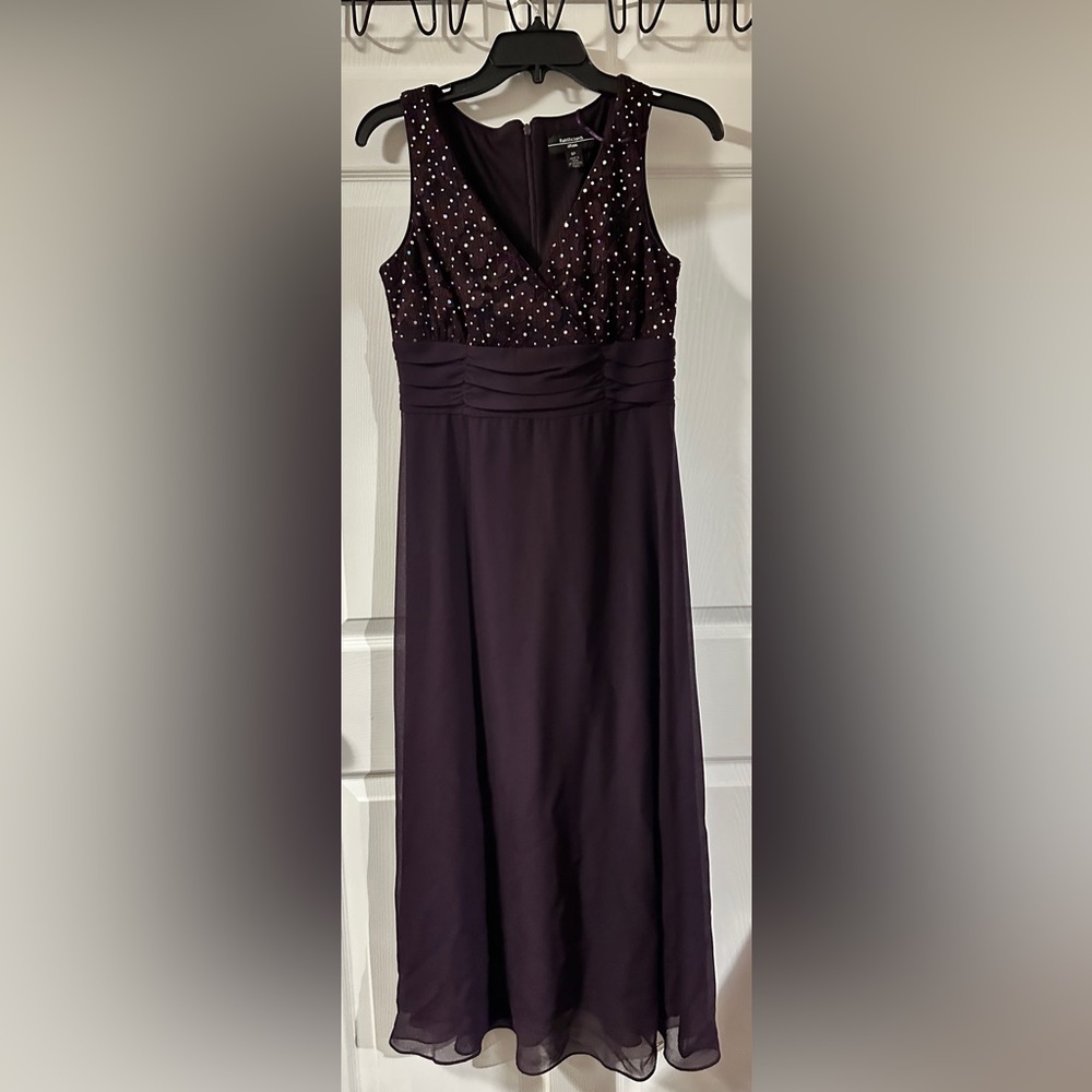 R&M Richard’s Vintage Elegant Purple Sleeveless Evening Dress